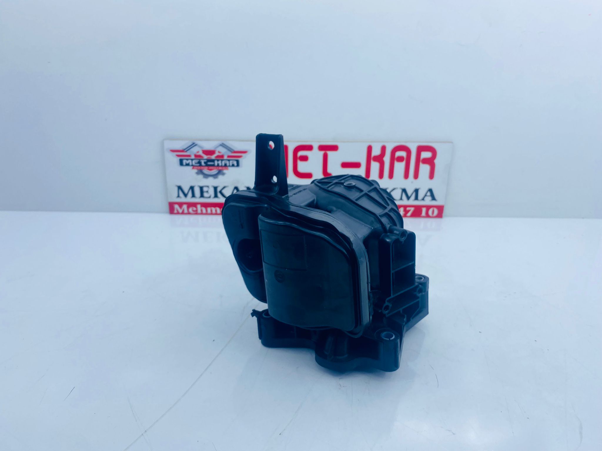 OPEL İNSİGNİA  2.0CDTİ ASTRA  FİAT 1.6 multijet  SOĞUTUCULU EGR VALFİ KAPAĞI  55577443 
