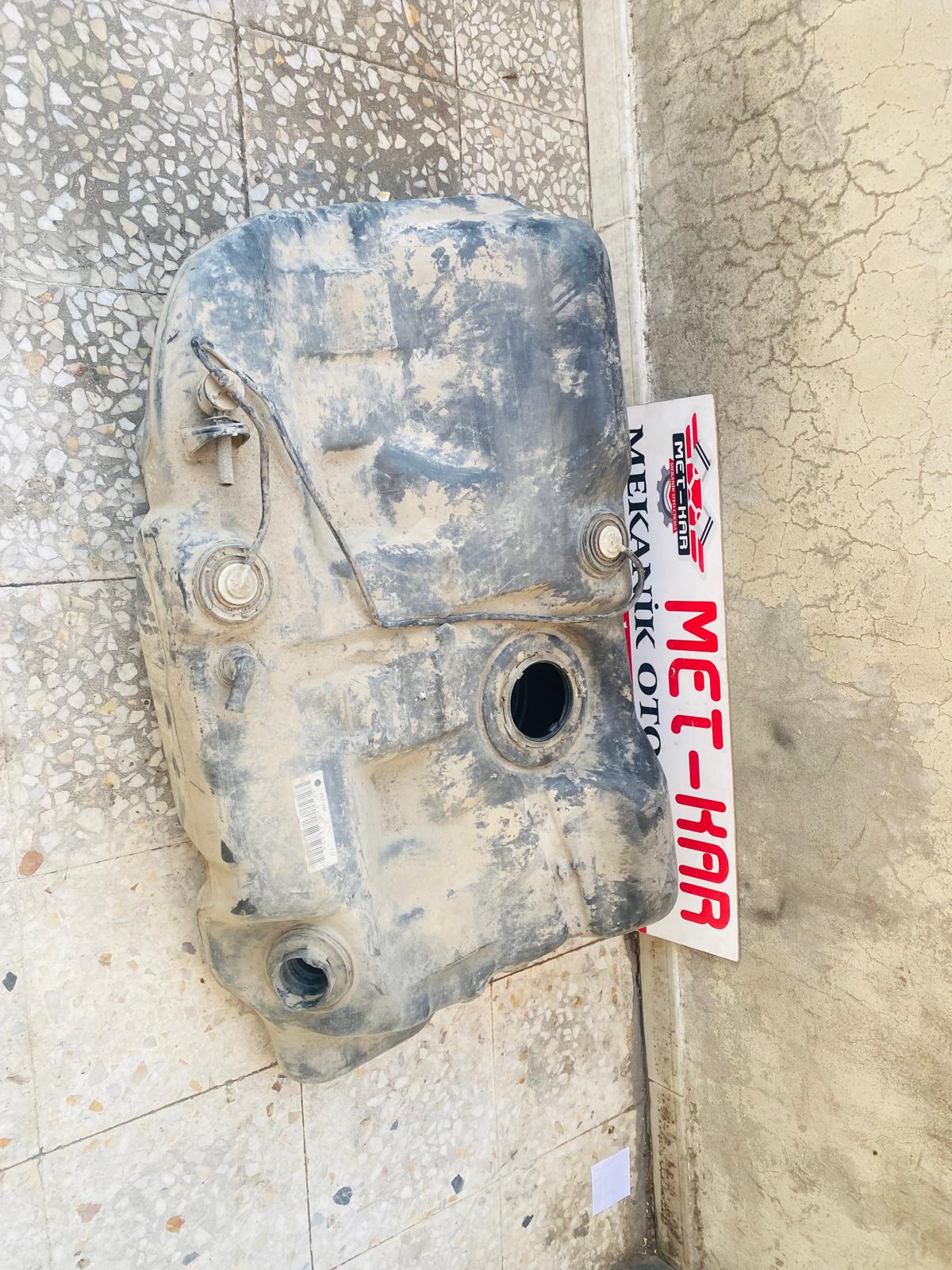 FORD MONDEO MK2 YAKIT DEPOSU , BEZİN DEPOSU , 97BB-9002-BA , Q30QA
