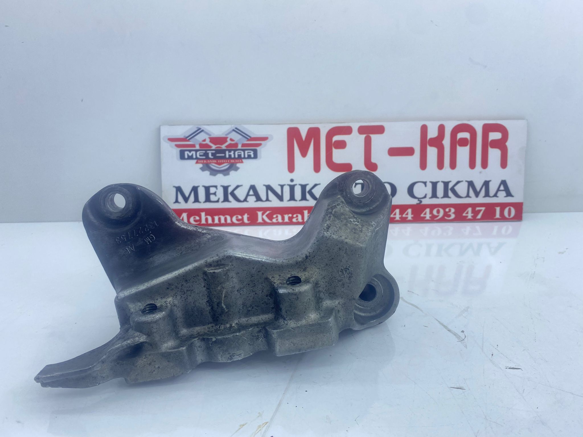 OPEL ASTRA J , INSIGNIA A MOTOR ÜST KULAK BRAKETİ 13227753 , V06128