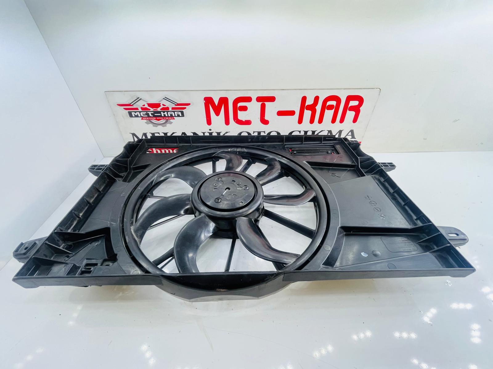 OPEL ASTRA K 1.4 BENZİNLİ FAN ( KOMPLE ) 39013323 , 0130708529 , 0 130 708 448 , 0130708448 , 16482910 , 3136613422 , 3135104208