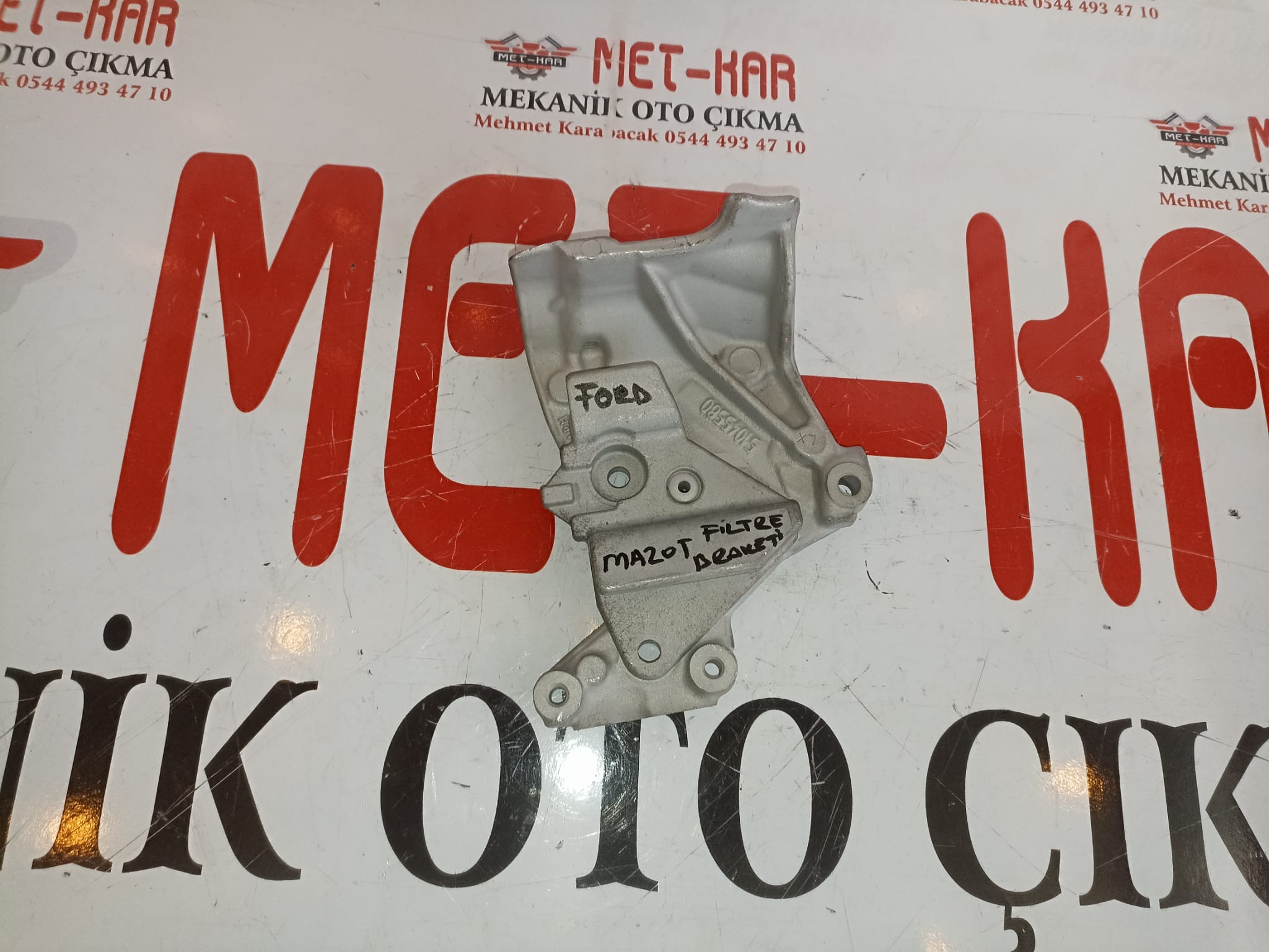 FORD mazot filtre baglantı braketi motor braketi 51045580