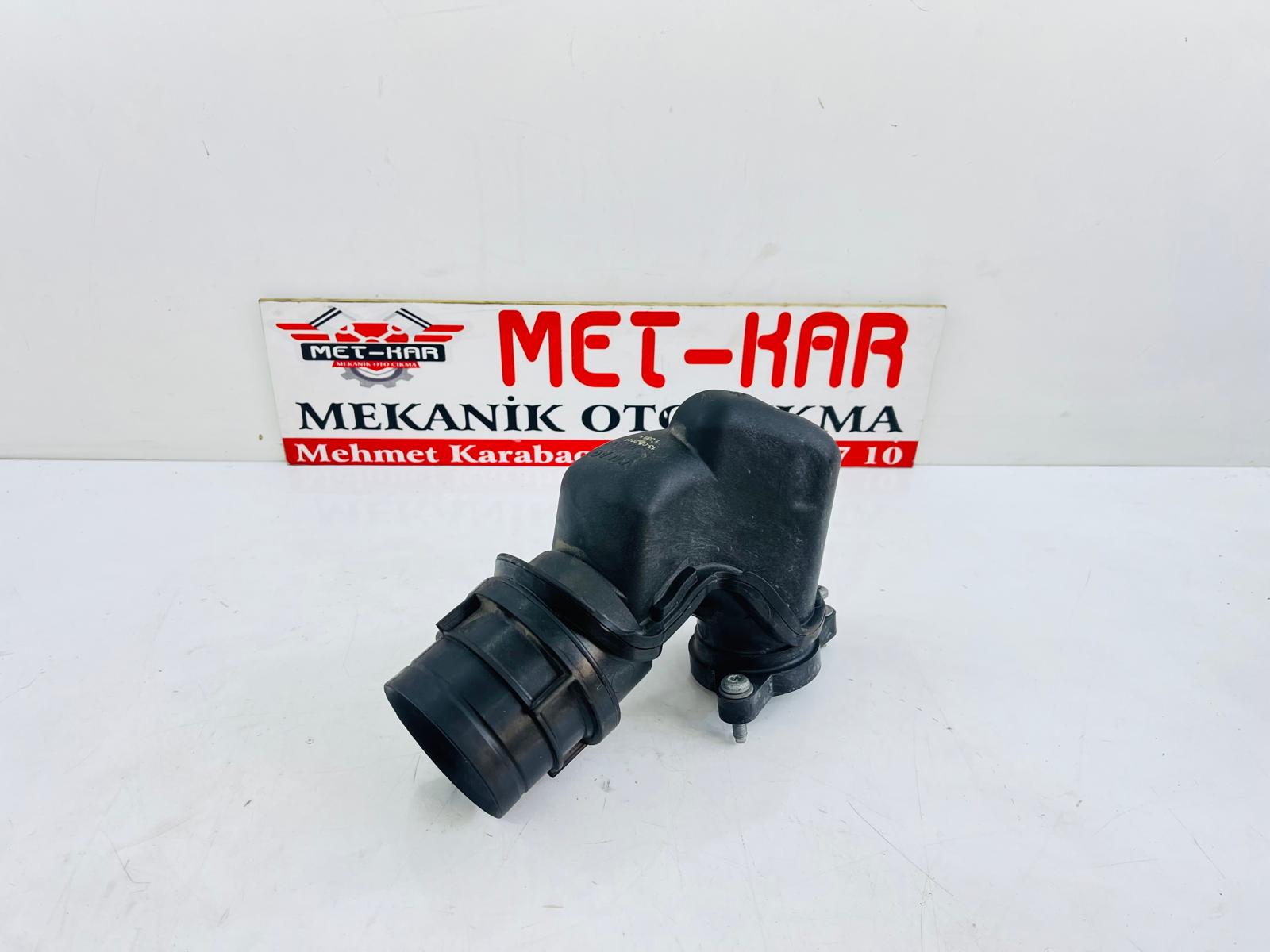 VOLKSWAGEN 1.4 TSİ GOLF ,PASSAT , AUDİ A3 , SEAT LEON  TURBO GİRİŞ BORUSU , TURBO AGZI HAVA GİRİŞ BORUSU , TURBO HORTUMU , 04E 129 656 S , 04E129656S , 04E129656
