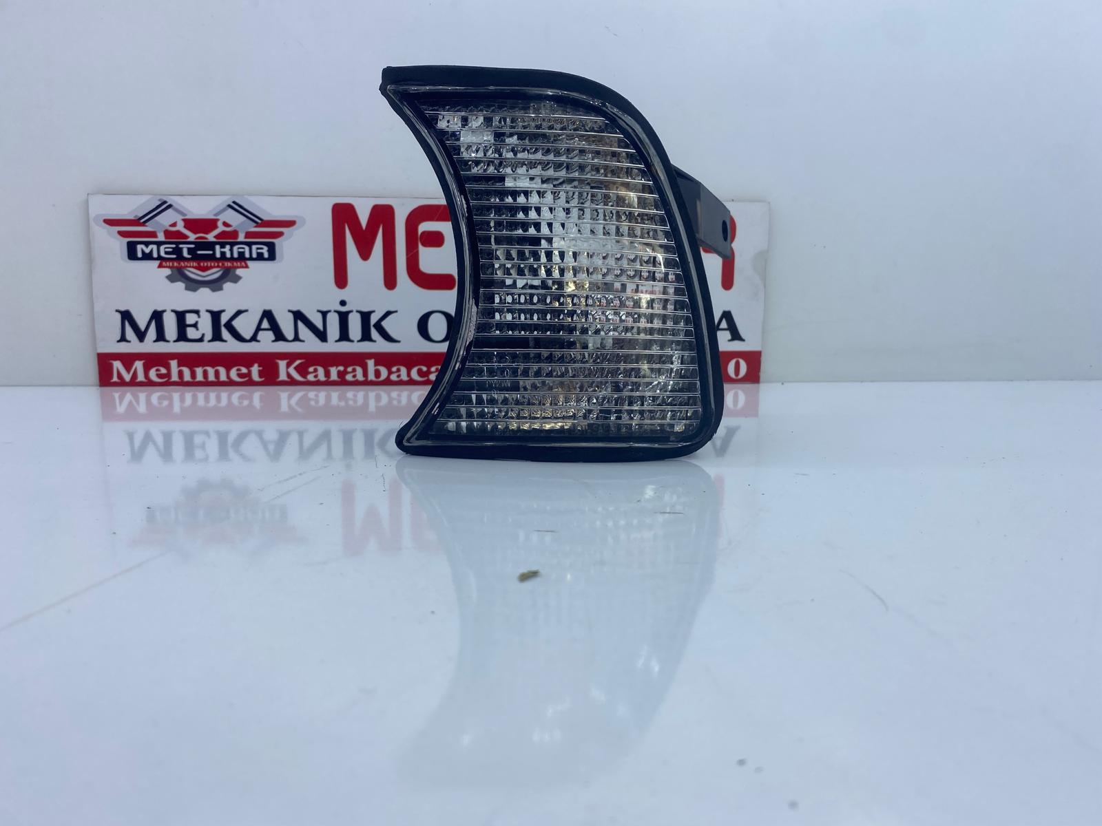 BMW 5 SERİSİ SOL ÖN SİNYAL LAMBASI 63131378821TUL 