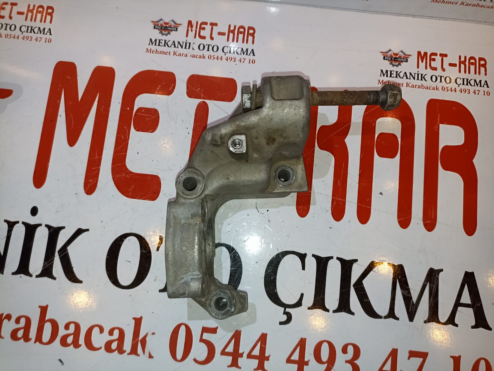 FİAT LİNEA AKS MİL SPORTU 1.6 MULTİJET 51827106 akis braketi