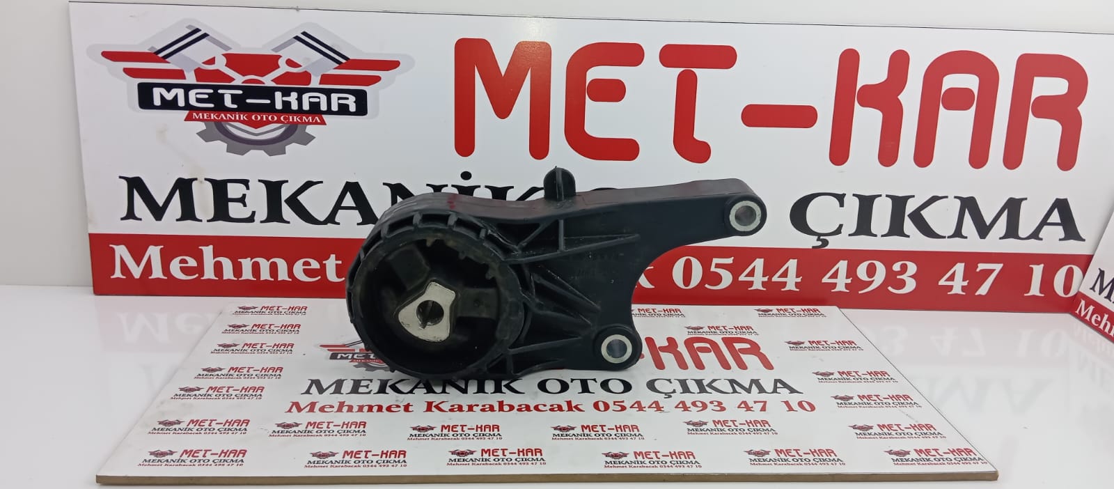 OPEL İNSİGNİA -A  ÖN MOTOR KULAĞI manuel araç 