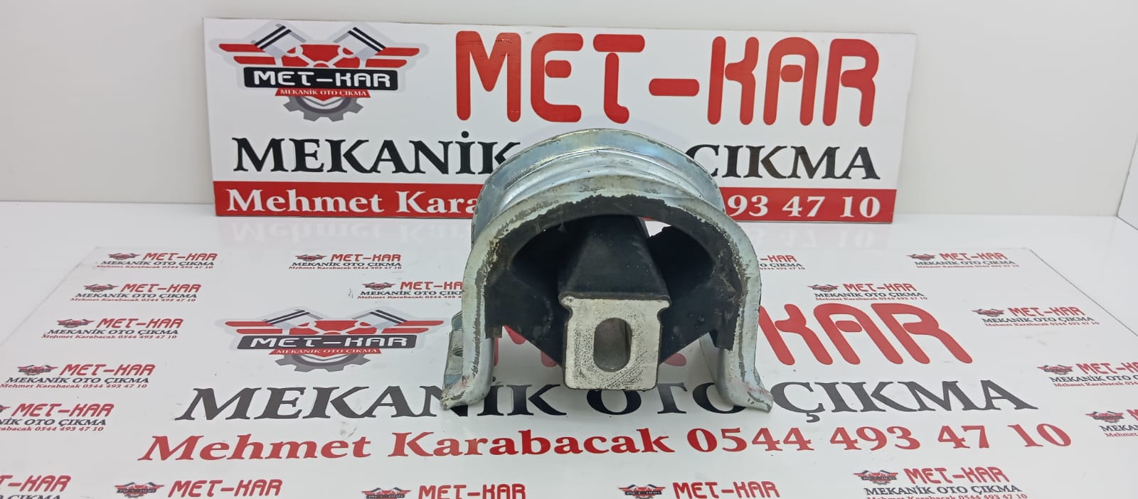 VOLKSWAGEN T5,T6 ÖN MOTOR KAKOZU,KULAGI