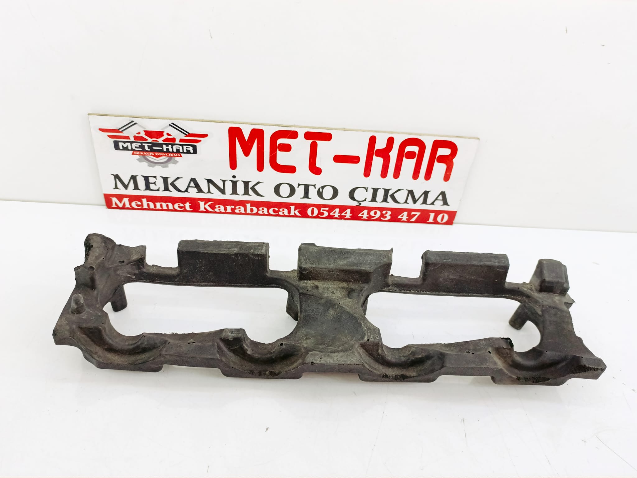 FORD RANGER 2011 - 2018 DİZEL ENJEKTÖR KAPAĞI DÖŞEME BK2Q-9U550-BC, BK2Q9U550BC