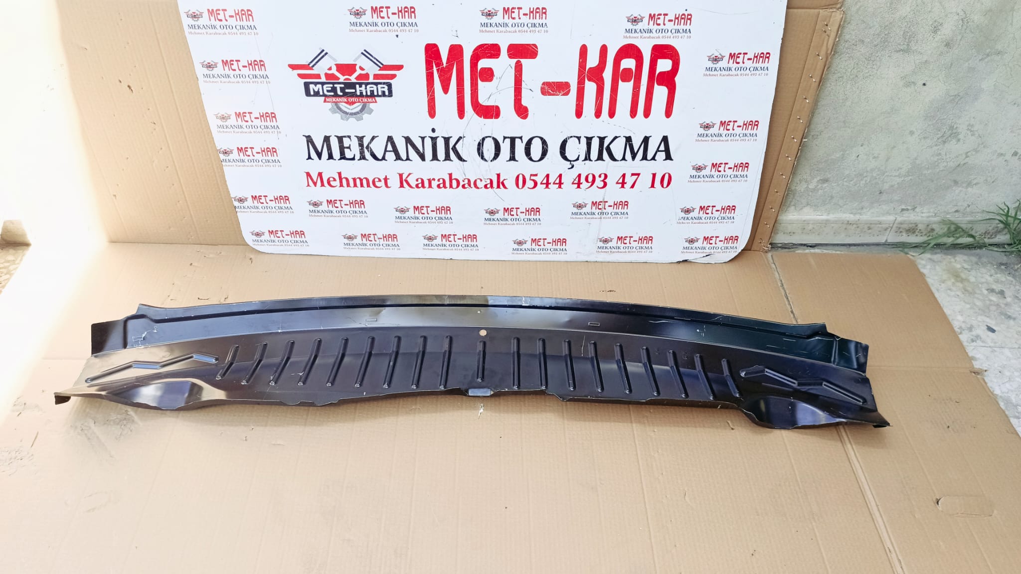 CITROEN BERLINGO , PEUGEOT PARTNER ÖN CAM ALT TRAVERSİ, ÖN CAM ALT SACI 8103J6 , 8103 J6