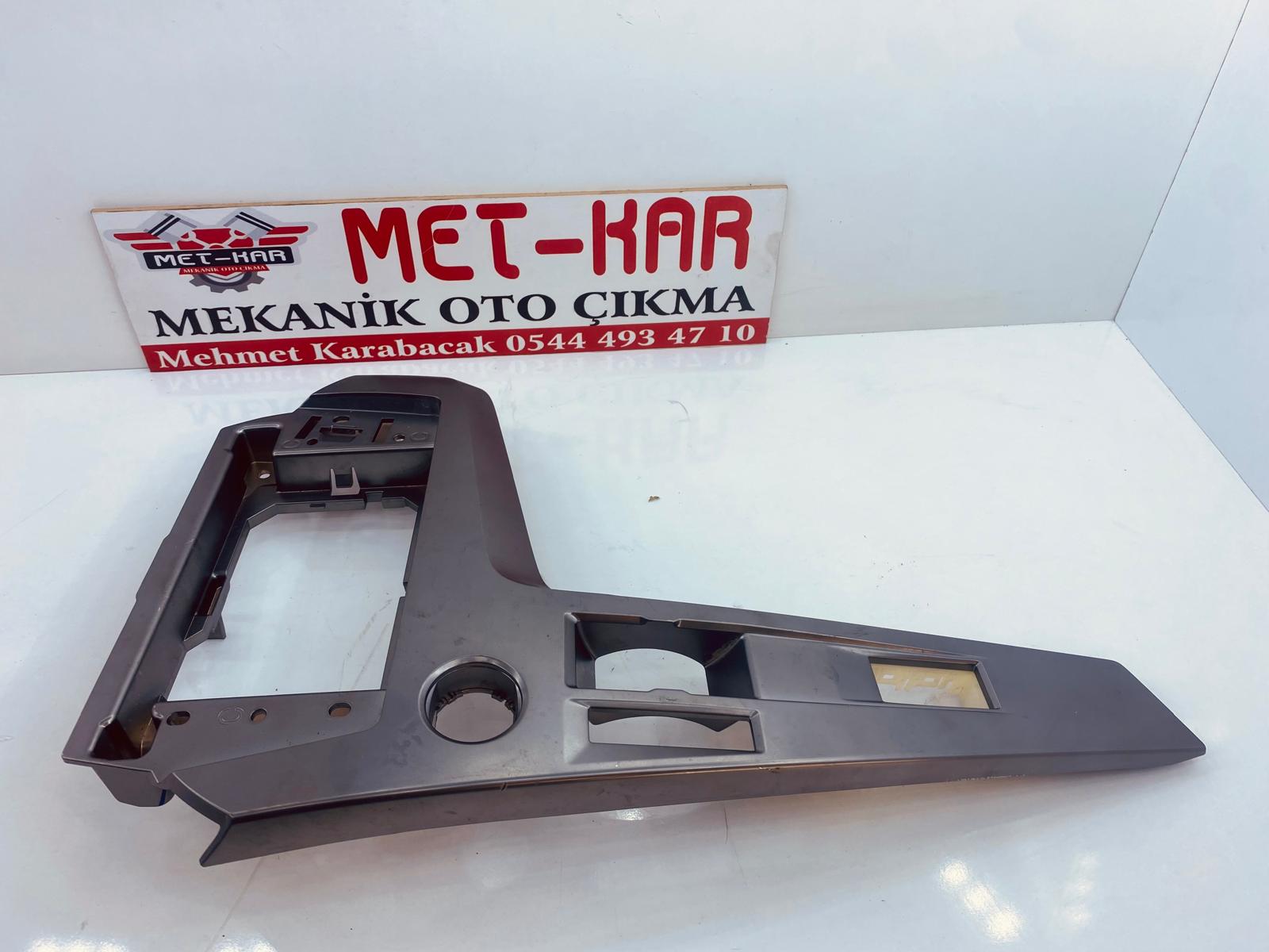PEUGEOT 308 TORPİDO KAPAGI,TİRİMİ ,ÖN GÖGÜS TORPİDO PARÇASI  T0547324 , 2559689X , 98421991UL , 9843246880 00