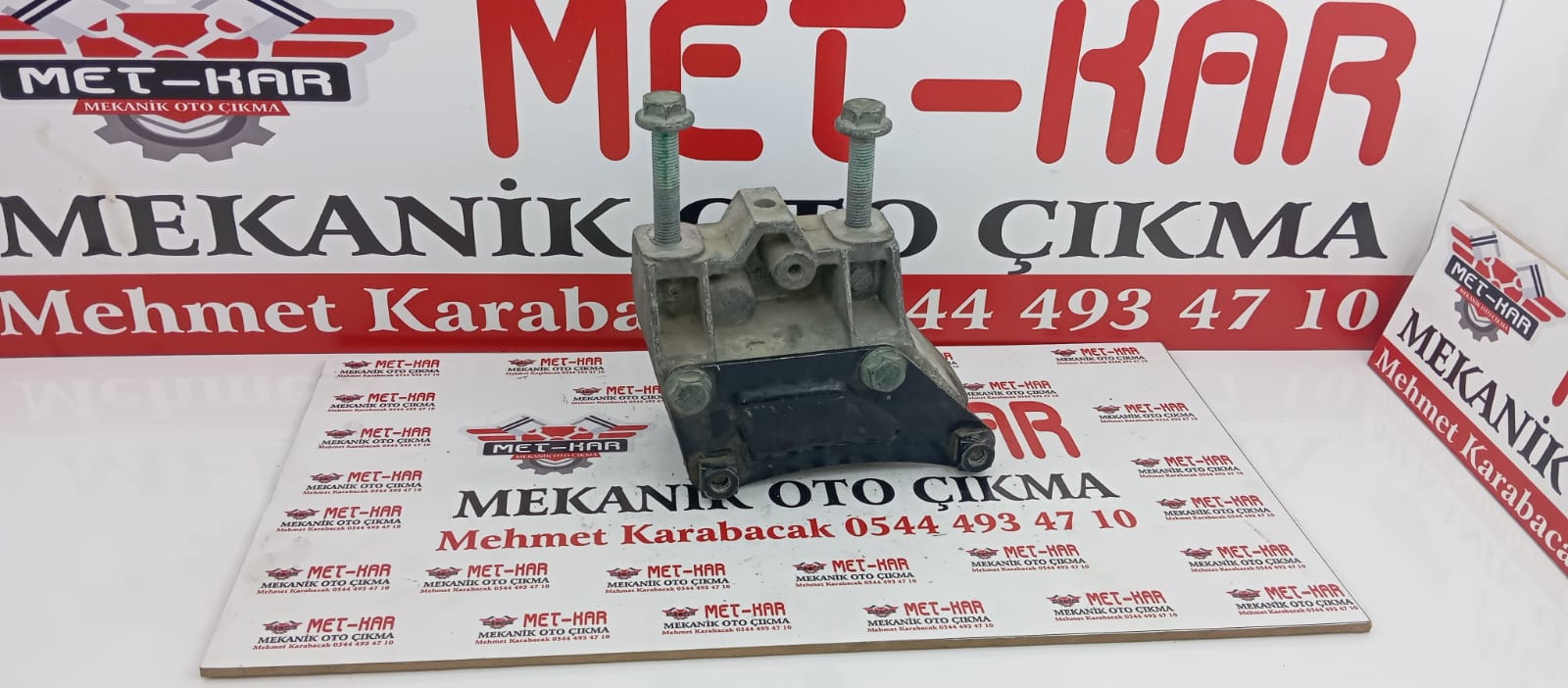 1K0199111E AUDİ A3 GOLF JETTA OCTAVİA ŞANZIMAN KULAK BAGLANTI BRAKETİ