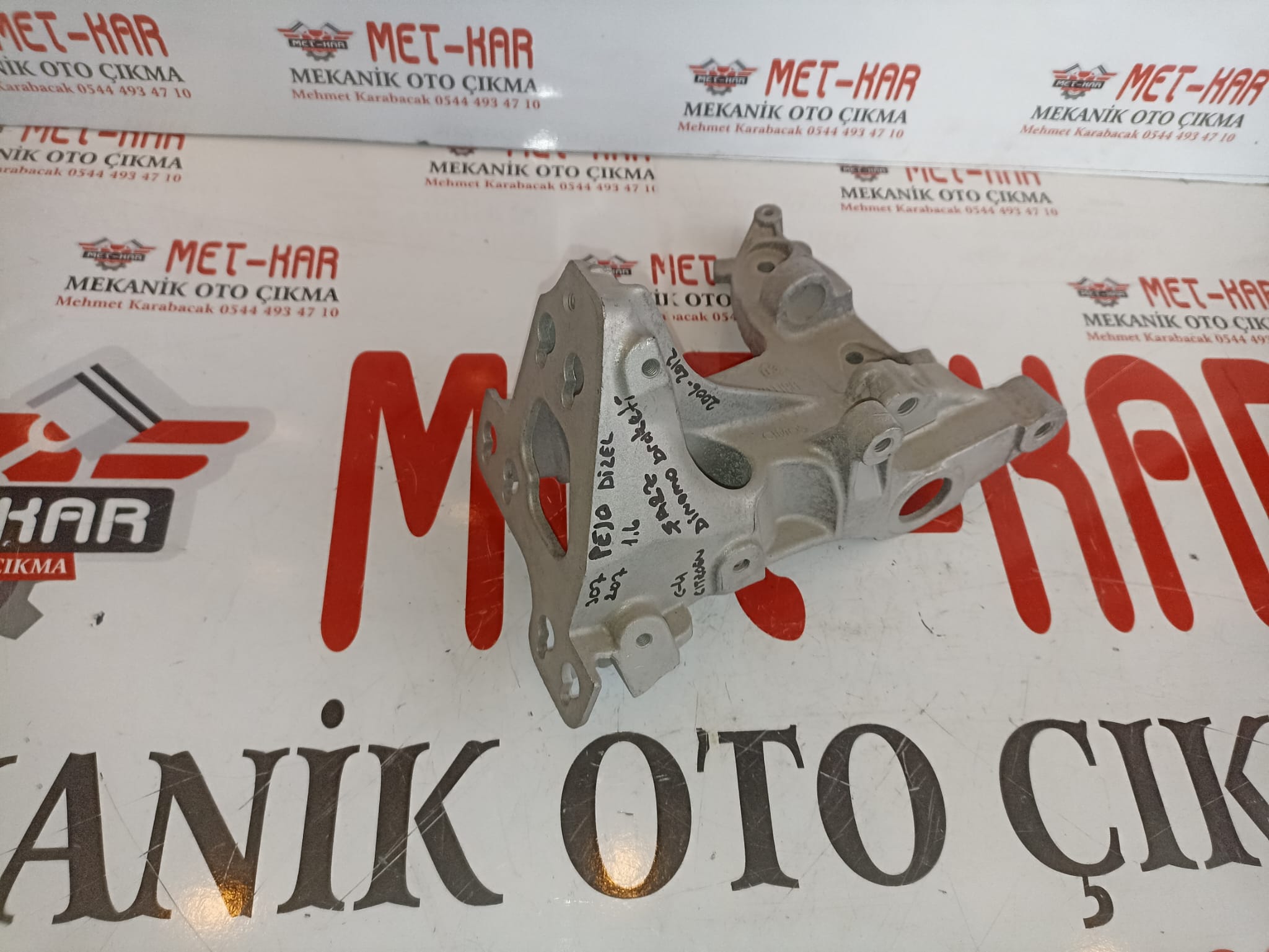 ŞARJ DİNAMO BRAKETİ DESTEĞİ CITROEN 1.6 HDI PEUGEOT DİZEL 9659291180