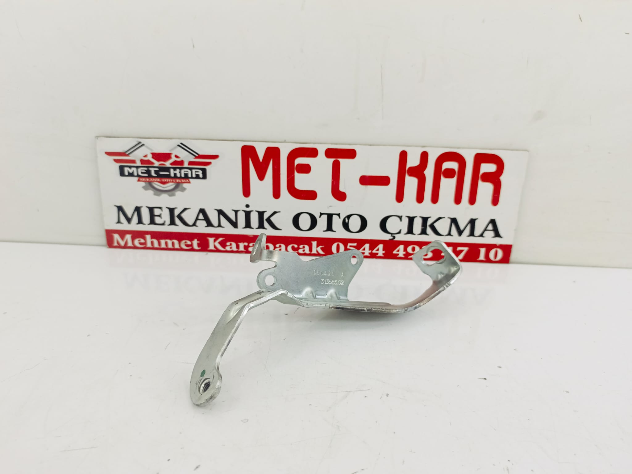 Citroen C4 1.6 HDI MOTOR EGR VALFİ BRAKETİ MONTAŞ TUTUCU TAŞIYCISI 3.13585.02