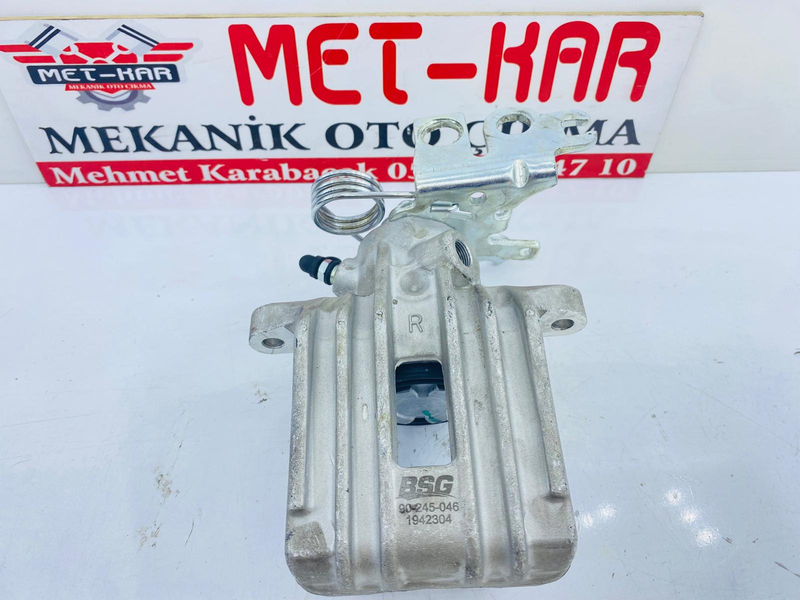 WOLKSWAGEN CADDY 2004-2015 model arası SAĞ ARKA FREN KALİPERİ , FREN PİSTONU , ARKA MERKEZ  , 2K0615424C  ,  90-245-046  sağ arka manuel el frenli arka merkez