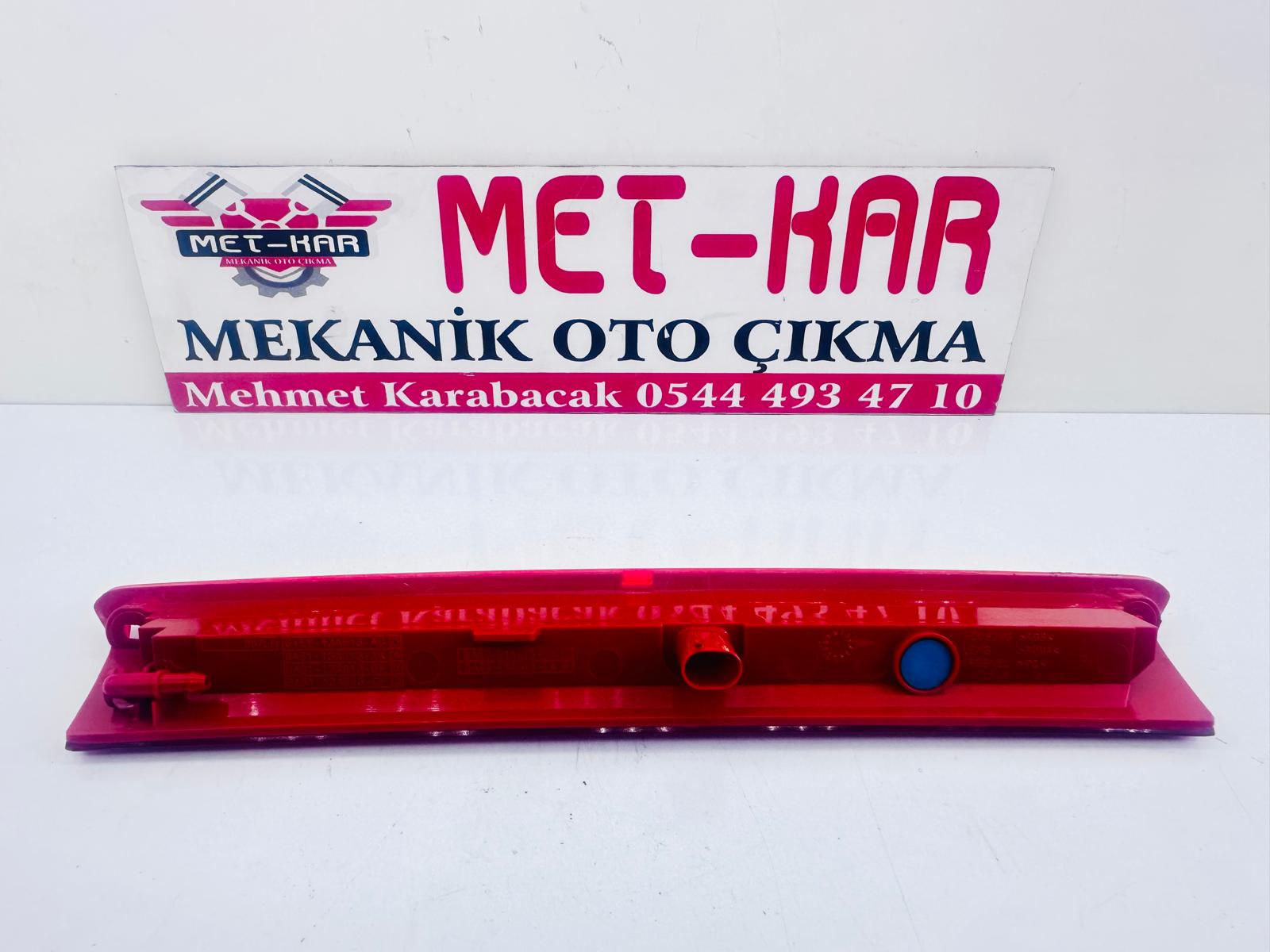 FORD  FOCUS , FİESTA   STOP LAMBASI  2085739 , HMP 8A61 13A613 AK , 8AG1-13A613-DA , 3. STOP LAMBASI . BAGAJ STOP