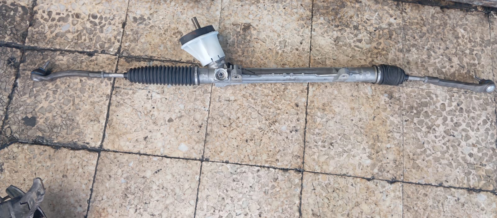 RENAULT MEGAN 2  DİREKSİYON KÜTÜĞÜ A0017888 HT
