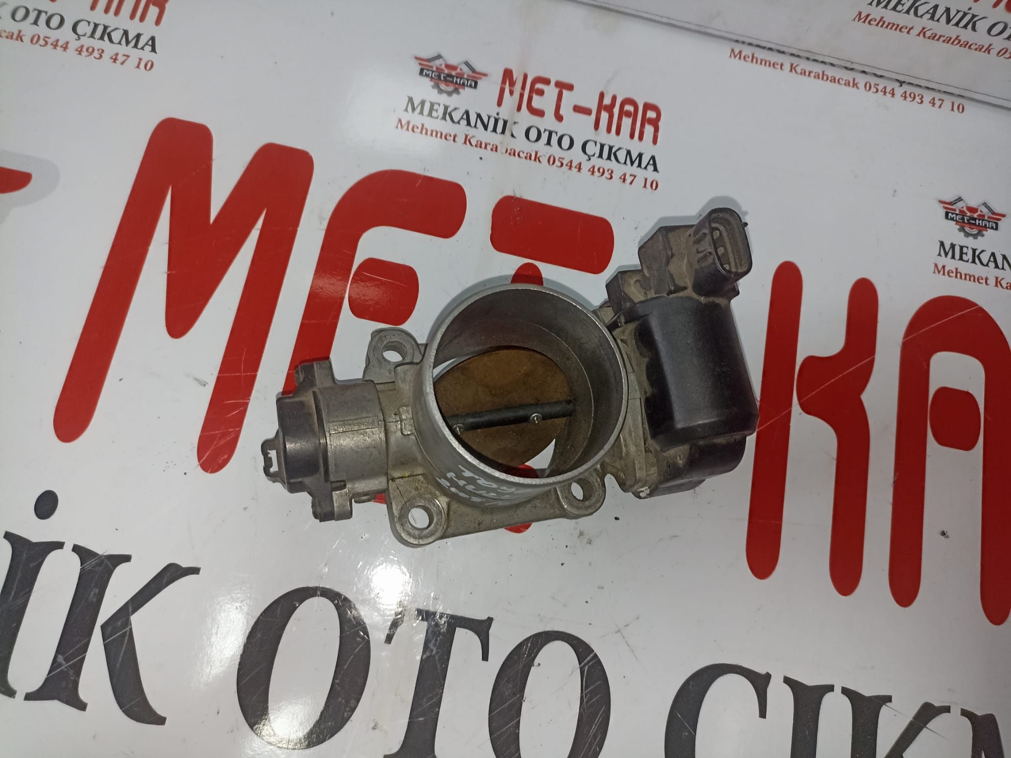 toyota Hilux Gaz Kelebeği