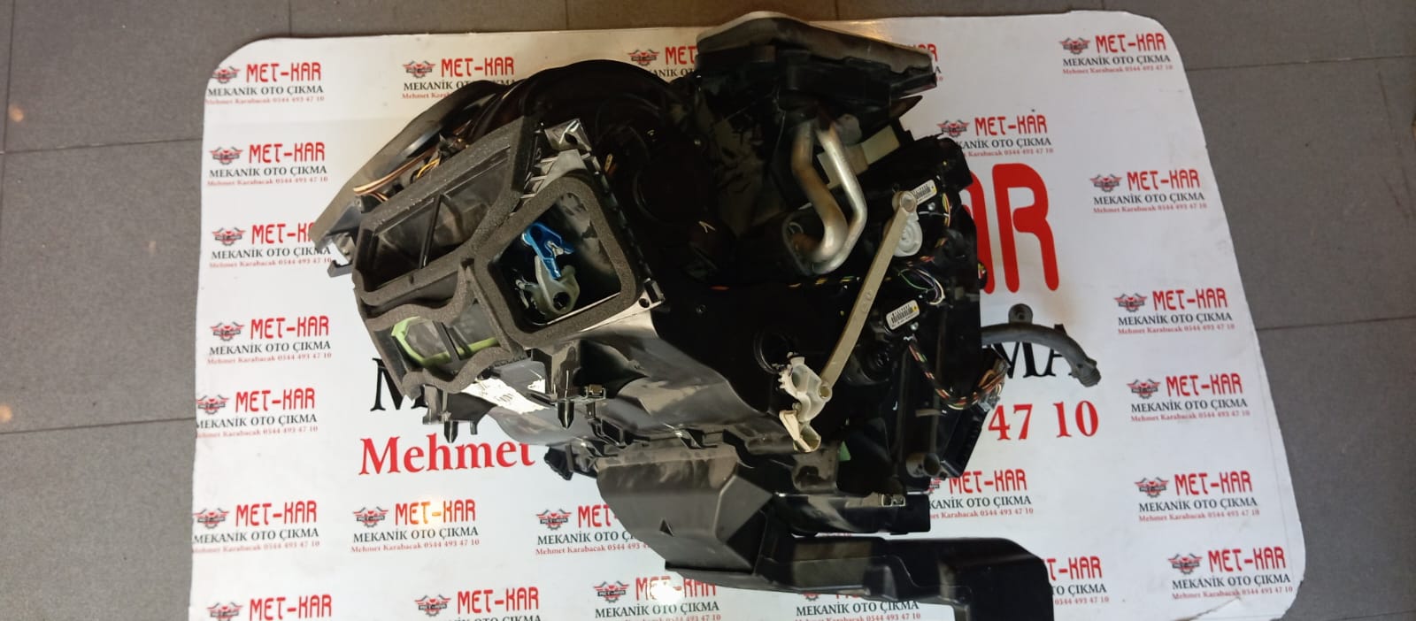 RENAULT MEGANE 4 KADRAJ KALORİFER KUTUSU CP 272700628R