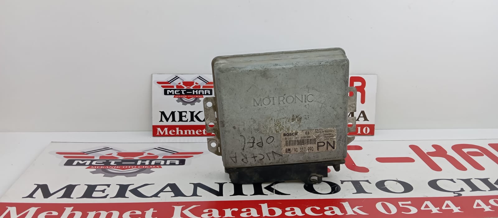 OPEL VECRA MOTOR BEYNİ 90 357 990 ,0261203080/081