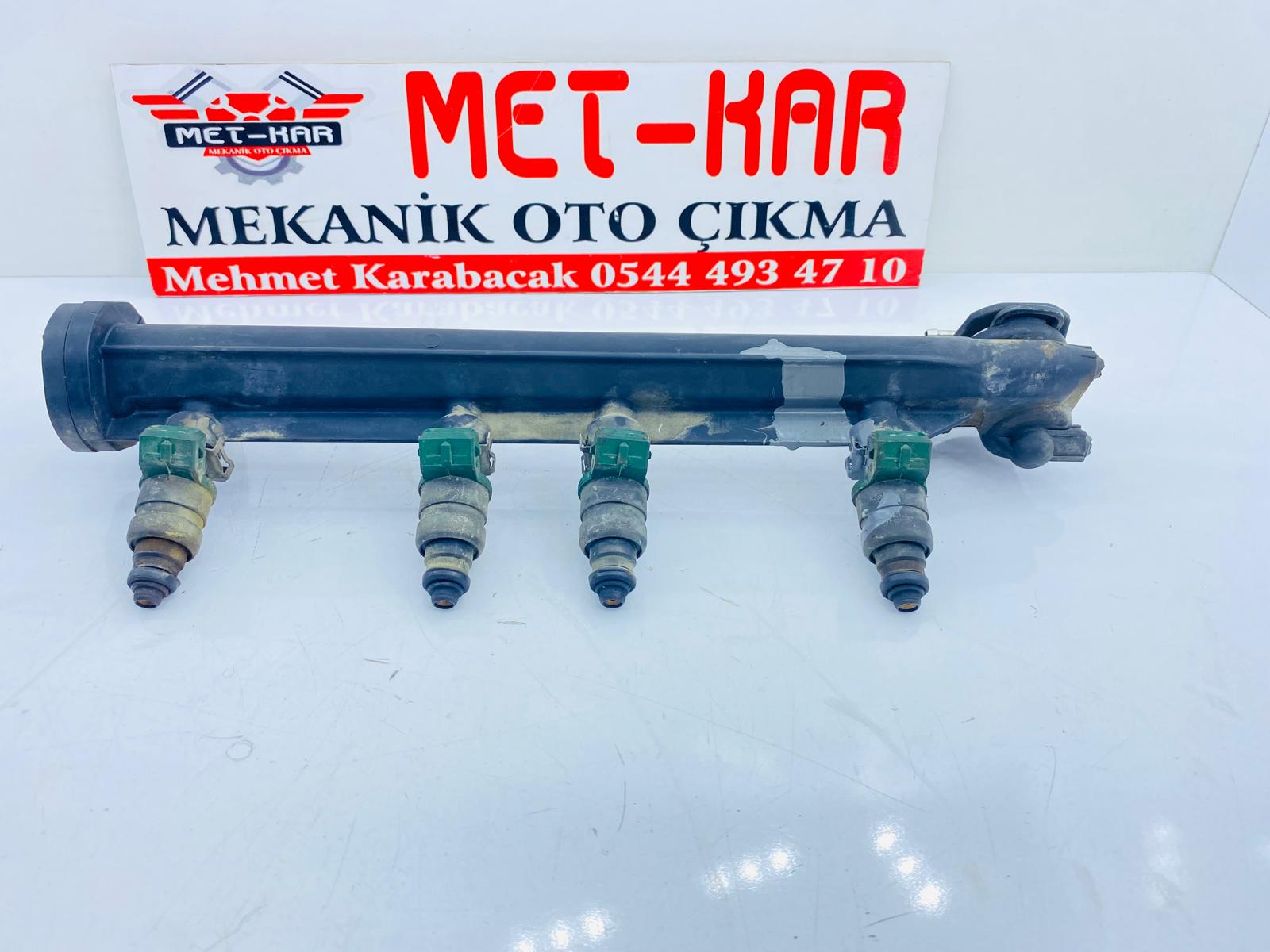 VOLKSWAGEN JETTA ,GOLF,A3,BORA,TOLEDO, 1.6 benzinli AKL MOTOR BENZİN YAKIT ENJEKTÖRÜ,ENJEKSİYONU , YAKIT BASINÇ VALFİ MUŞURU ,037133035 BENZİN BASINÇ REGÜLATÖRÜ  LEON IBIZA , 06A 133 317A , 7.22017.02 , 037133035 , 0379060