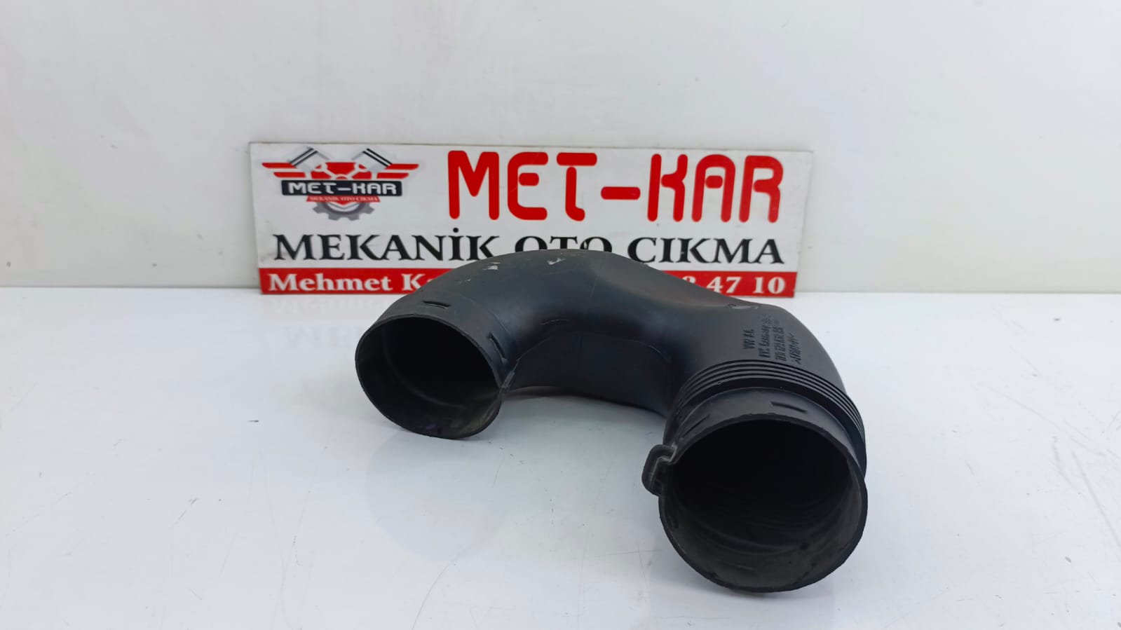 VOLKSWAGEN PASSAT, JETTA, CADDY, GOLF V, GOLF VI HAVA FİLTRE BORUSU 1K0129618BQ, 1K0 129 618 BQ