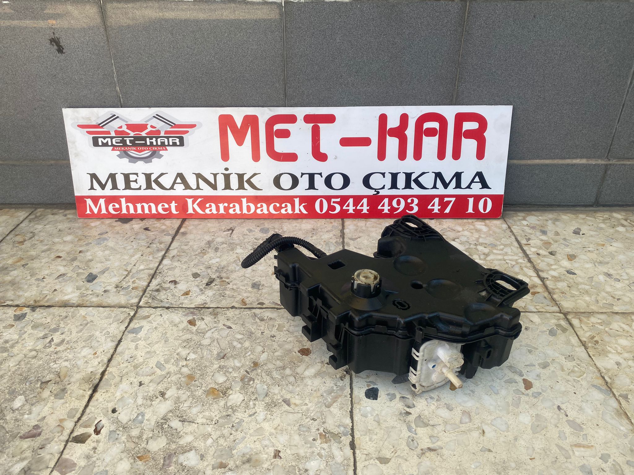 PEUGEOT 3008 , 5008 EXPERT , CİTROEN C5 PARTİKÜL SIVI DEPOSU , 9817154080 , 9806830680