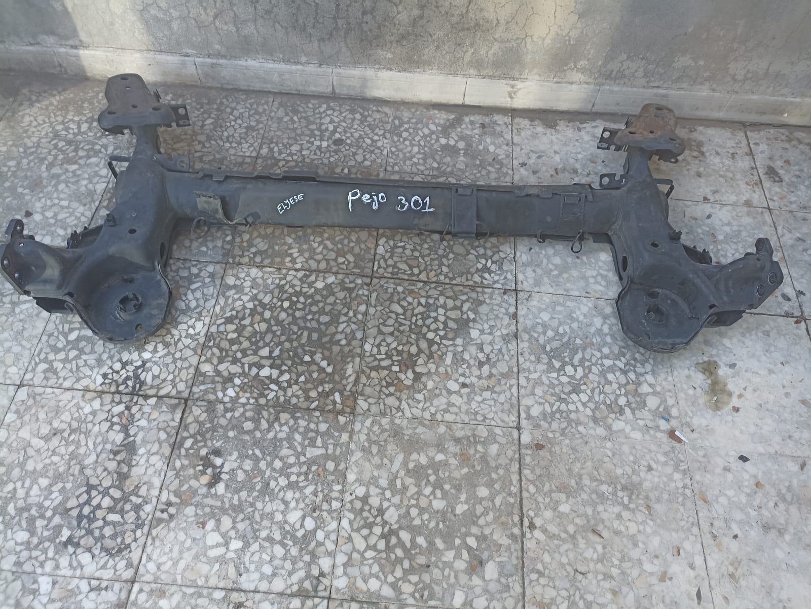 PEUGEOT 301 , CİTROEN C-ELYESSE ARKA DİNGİL ,ARKA TORSİYON 
