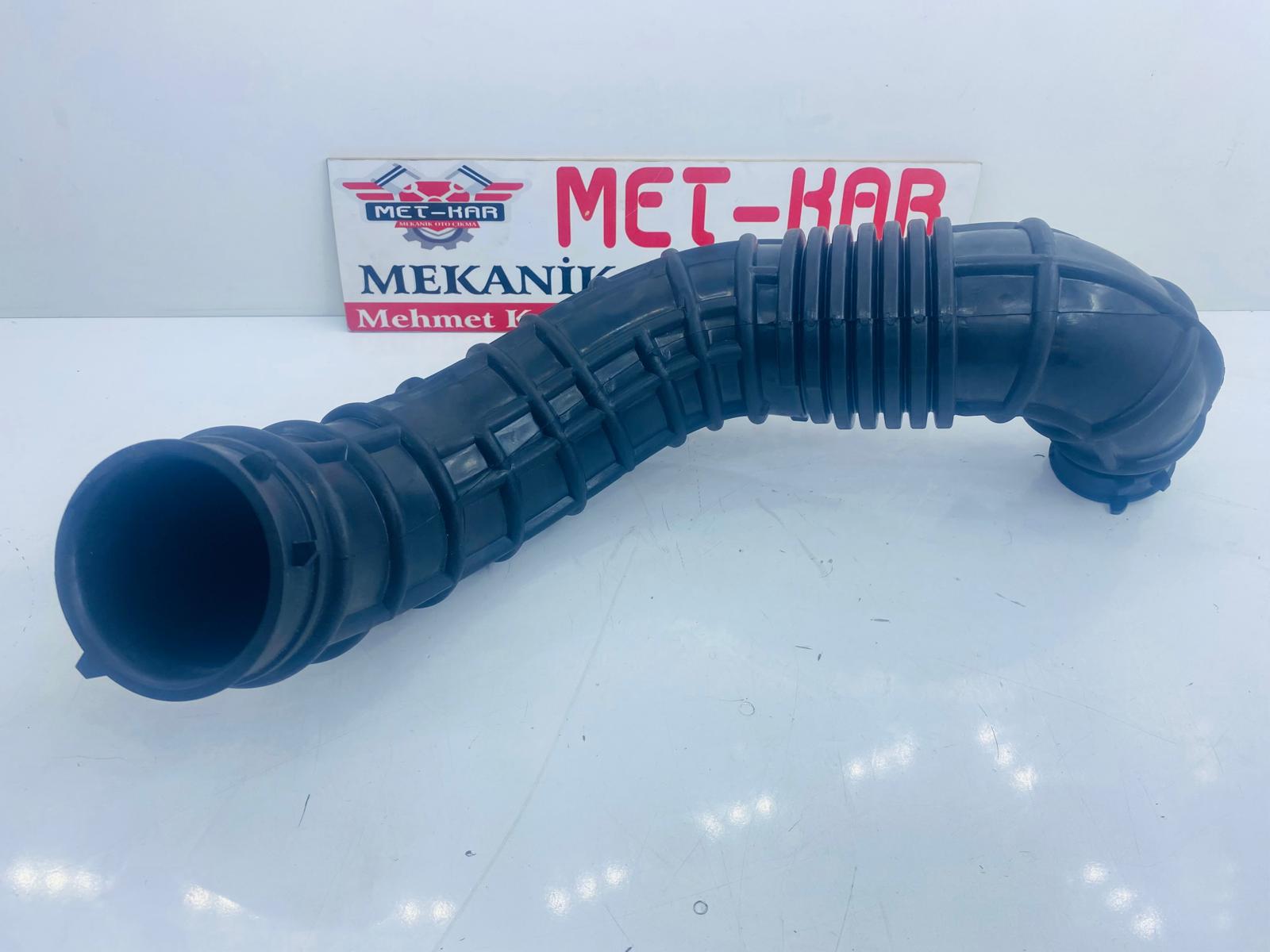 HYUNDAİ İ30 ,  ELANTRA V , KIA CEED , HAVA FİLİTRESİ HORTUMU BSG 40-720-072