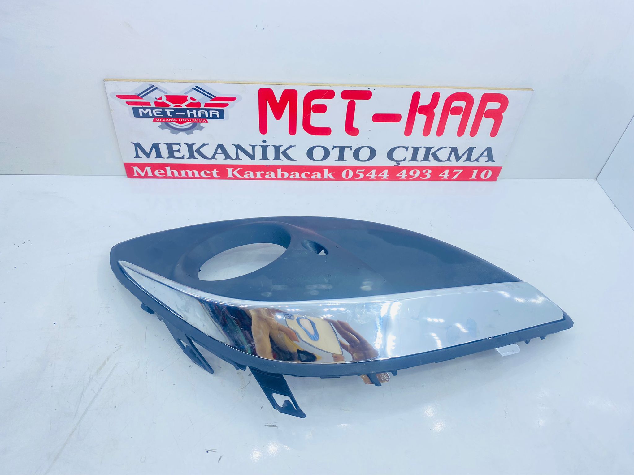 OPEL CORSA D SOL TAMPON SİS FARI ÇERÇEVESİ 13286026
