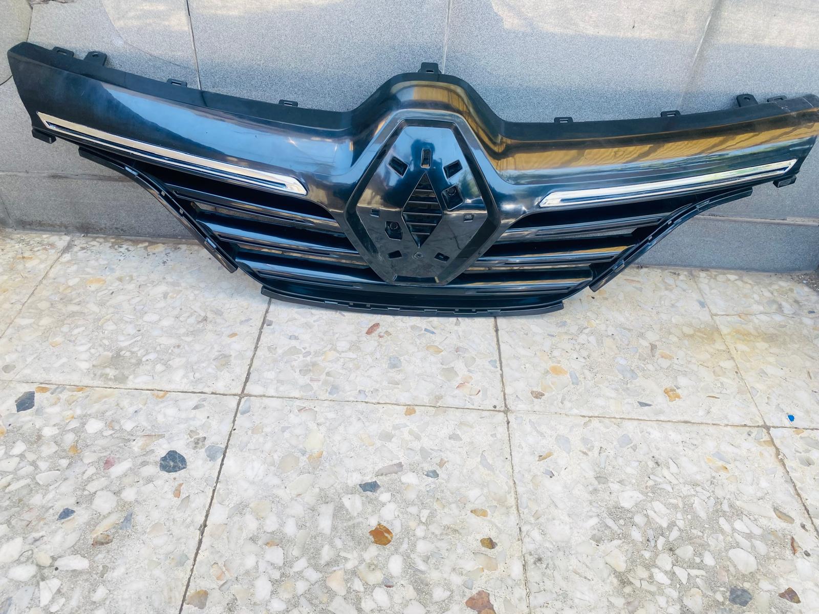 RENAULT MEGANE-4 ÖN PANJUR 622567680R