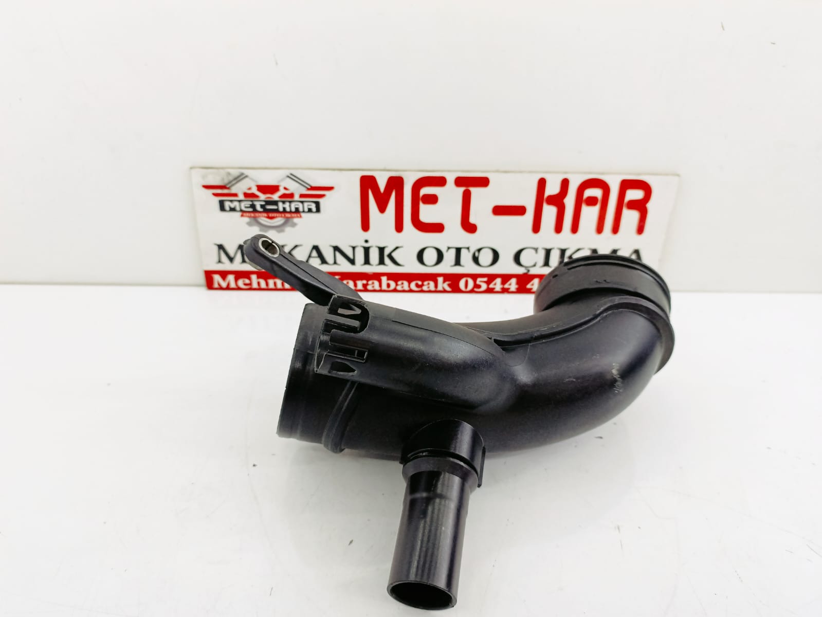 BMW 5 SERİSİ F10 N47 2010-2016 HAVA FİLTRE GİRİŞ HORTUMU, TEMİZ HAVA GİRİŞ HORTUMU 13718512014
