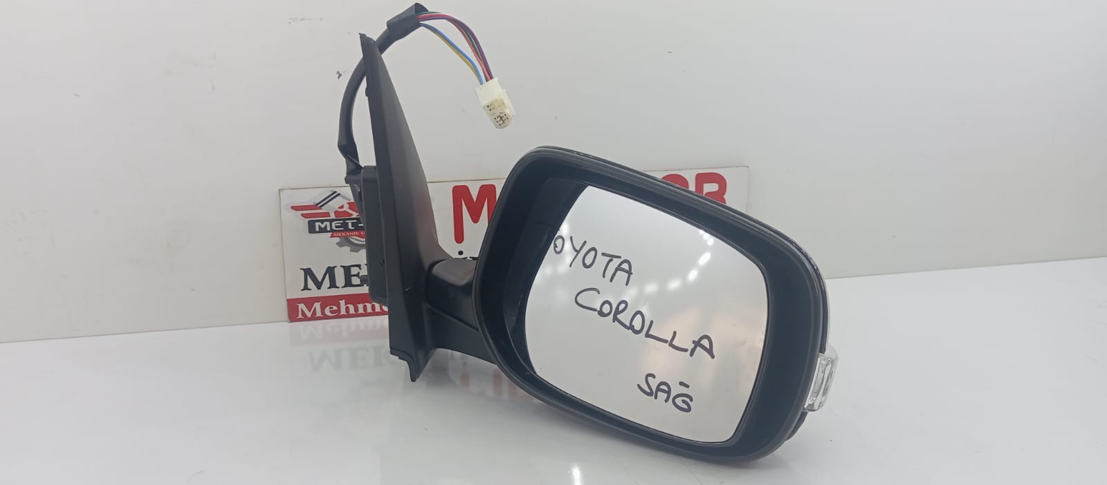 TOYOTA COROLLA ELEKTİRİKLİ SAG DİKİZ AYNA