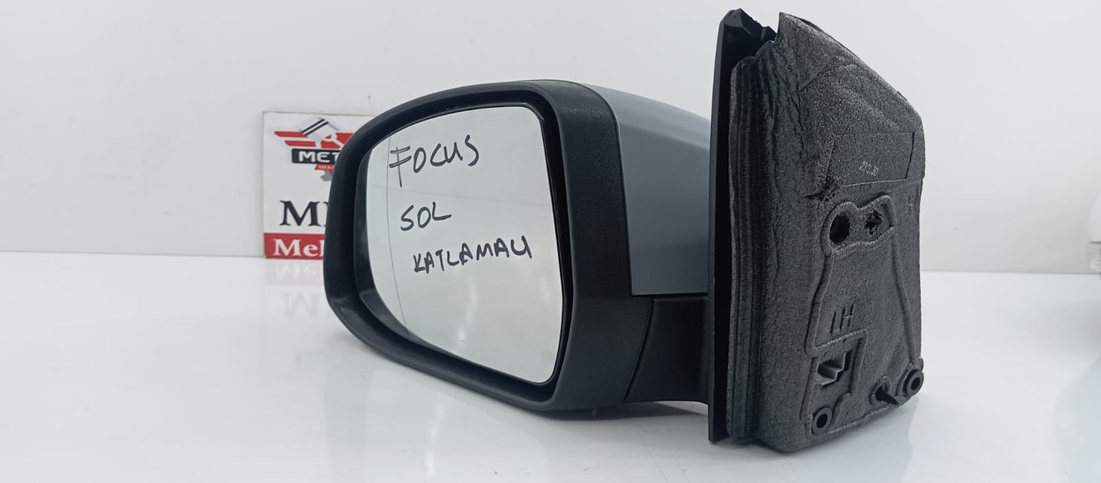 FORD FOCUS 2007-2014 MODEL ARALIĞI ELEKTRİKLİ SİNYALLİ KATLAMALI SOL YAN AYNA  ,DİKİZ AYNA