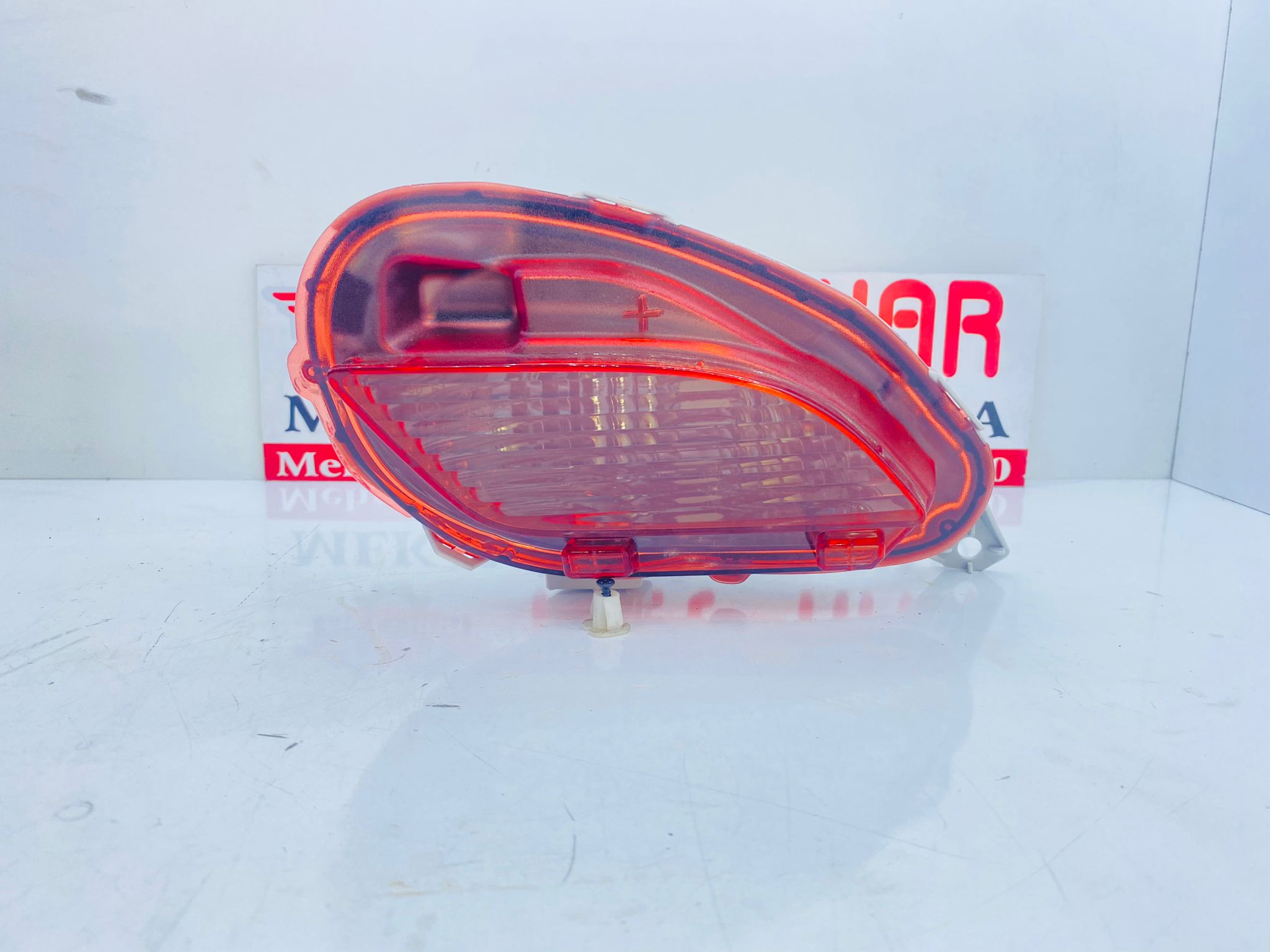 TOYOTA YARİS SIFIR SAĞ ARKA STOP LAMBASI 81581-0D220